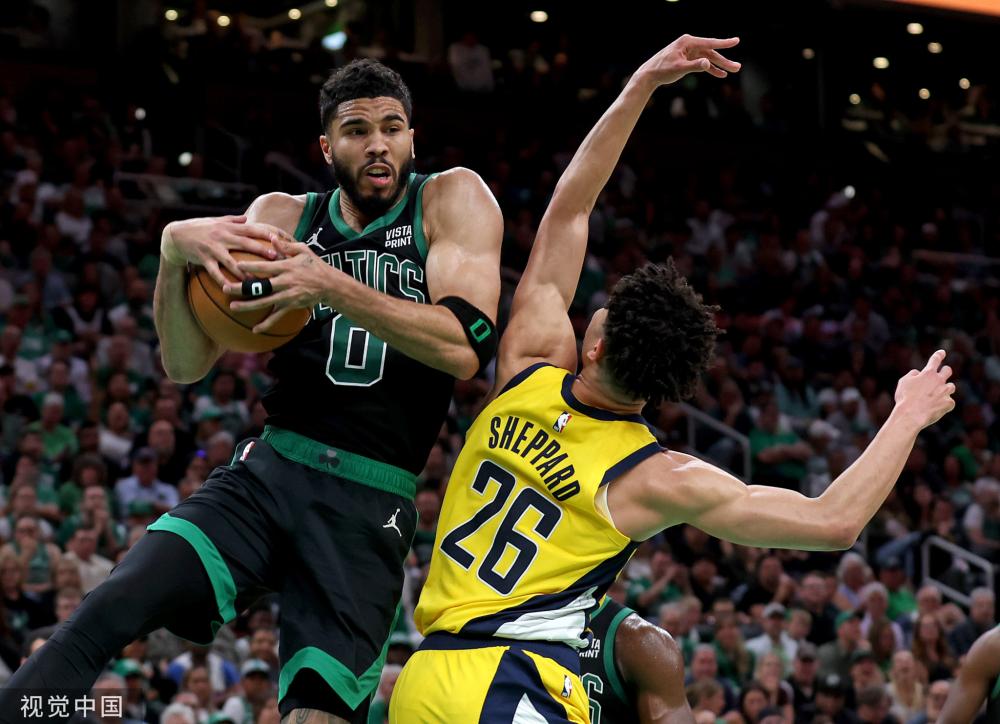 甲赛场上显 甲赛场上显